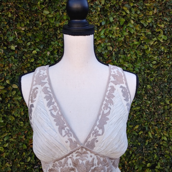 Somi Embroidered Maxi Dress - Picture 2 of 8